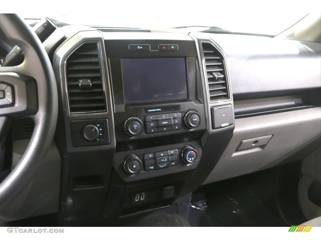 2020 F150 XLT SuperCrew 4x4 - Magma Red / Medium Earth Gray photo #10