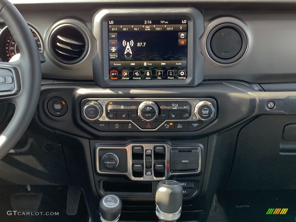 2021 Gladiator Willys 4x4 - Granite Crystal Metallic / Black photo #7