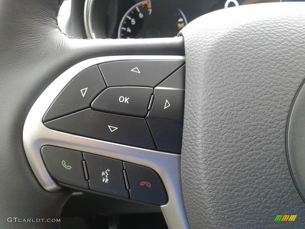 2021 Jeep Grand Cherokee Laredo 4x4 Black Steering Wheel Photo #141369570