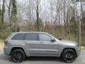 Sting-Gray - Grand Cherokee Laredo 4x4 Photo No. 5