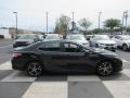Midnight Black Metallic - Camry SE Photo No. 3