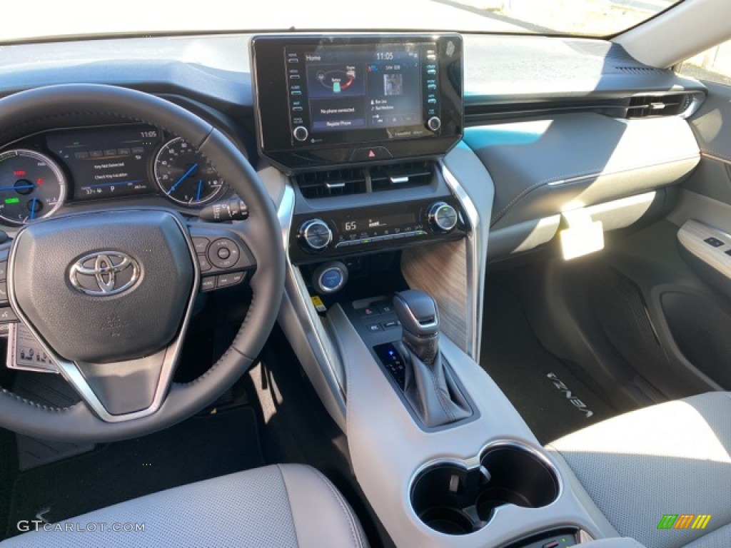 2021 Venza Hybrid XLE AWD - Titanium Glow / Boulder photo #3