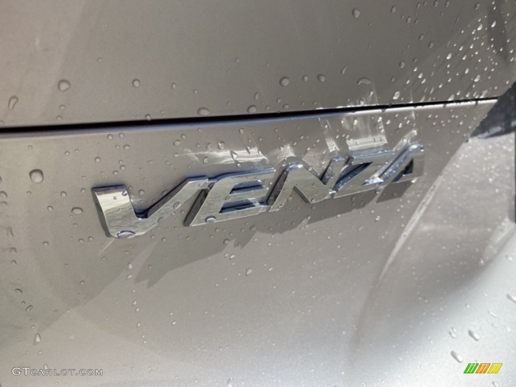 2021 Venza Hybrid XLE AWD - Titanium Glow / Boulder photo #24