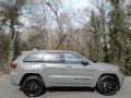 Sting-Gray - Grand Cherokee Laredo 4x4 Photo No. 5