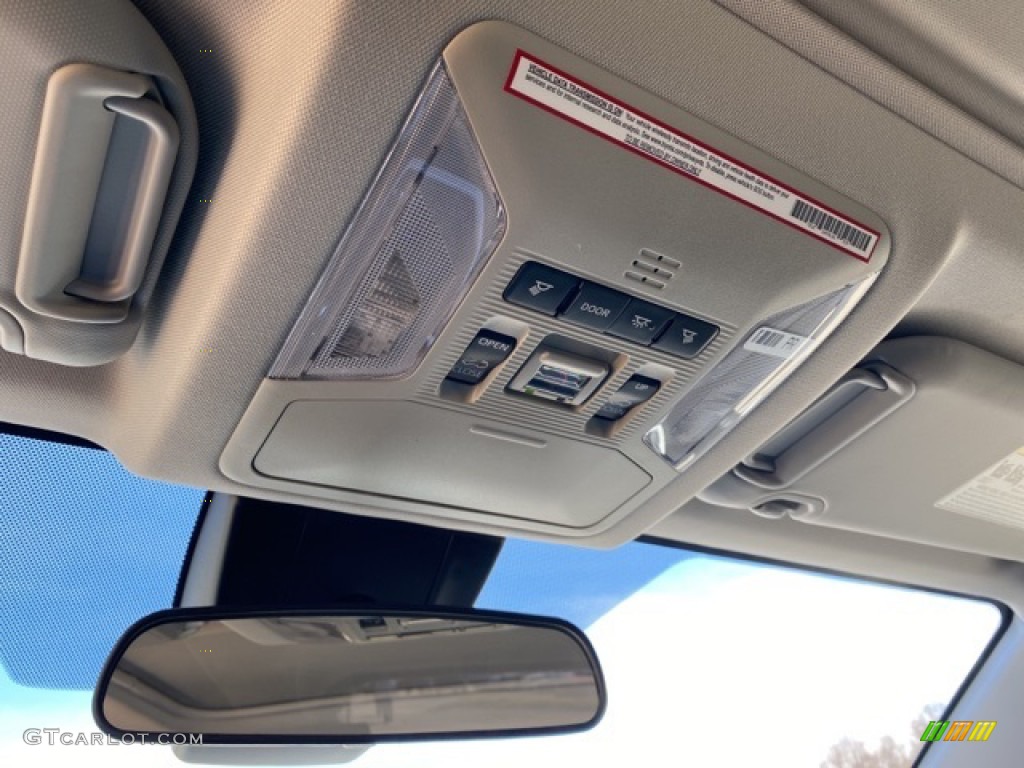 2021 RAV4 XLE AWD Hybrid - Super White / Black photo #16