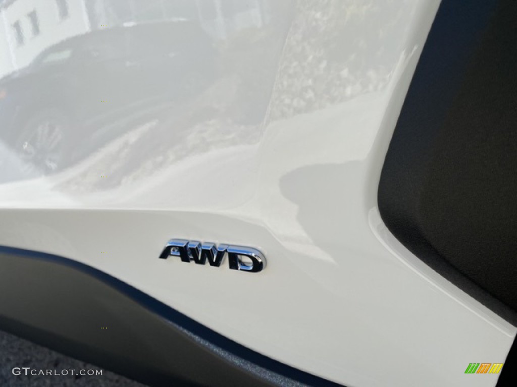 2021 RAV4 XLE AWD Hybrid - Super White / Black photo #25