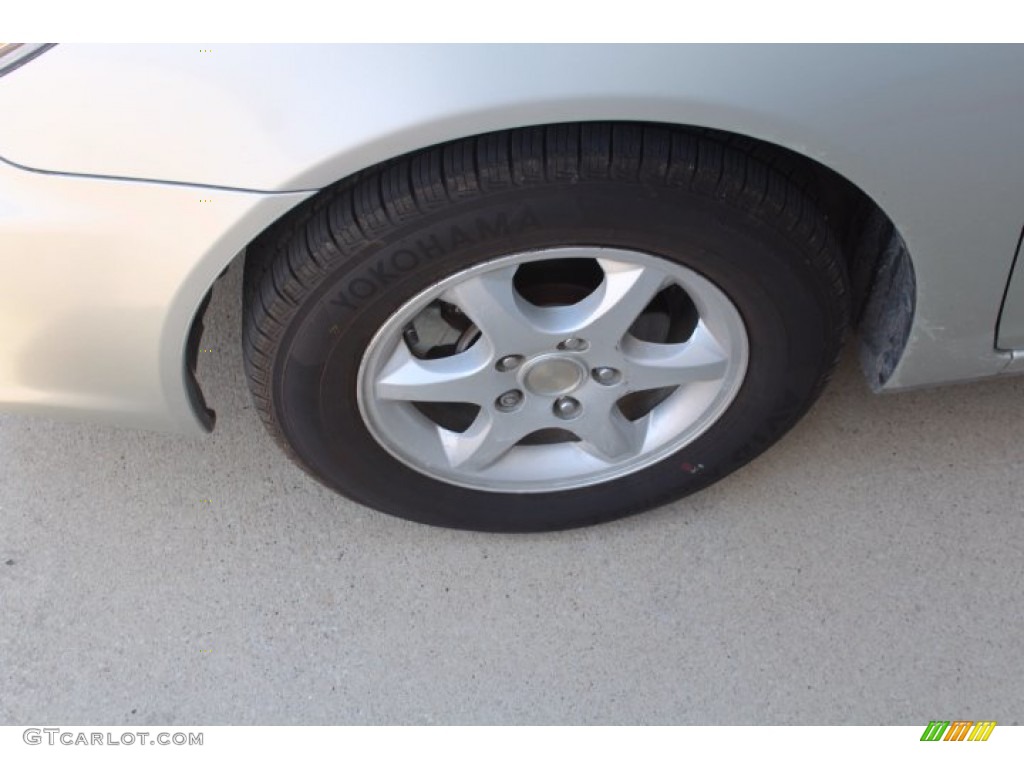 2004 Camry LE - Lunar Mist Metallic / Stone photo #5