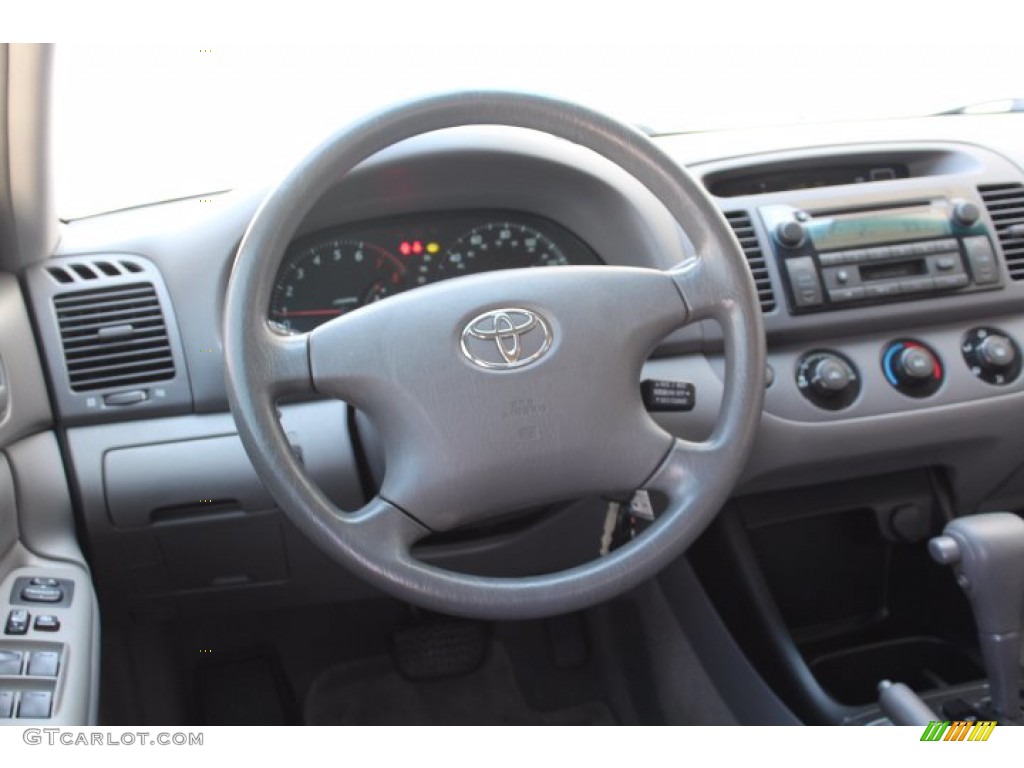 2004 Camry LE - Lunar Mist Metallic / Stone photo #18