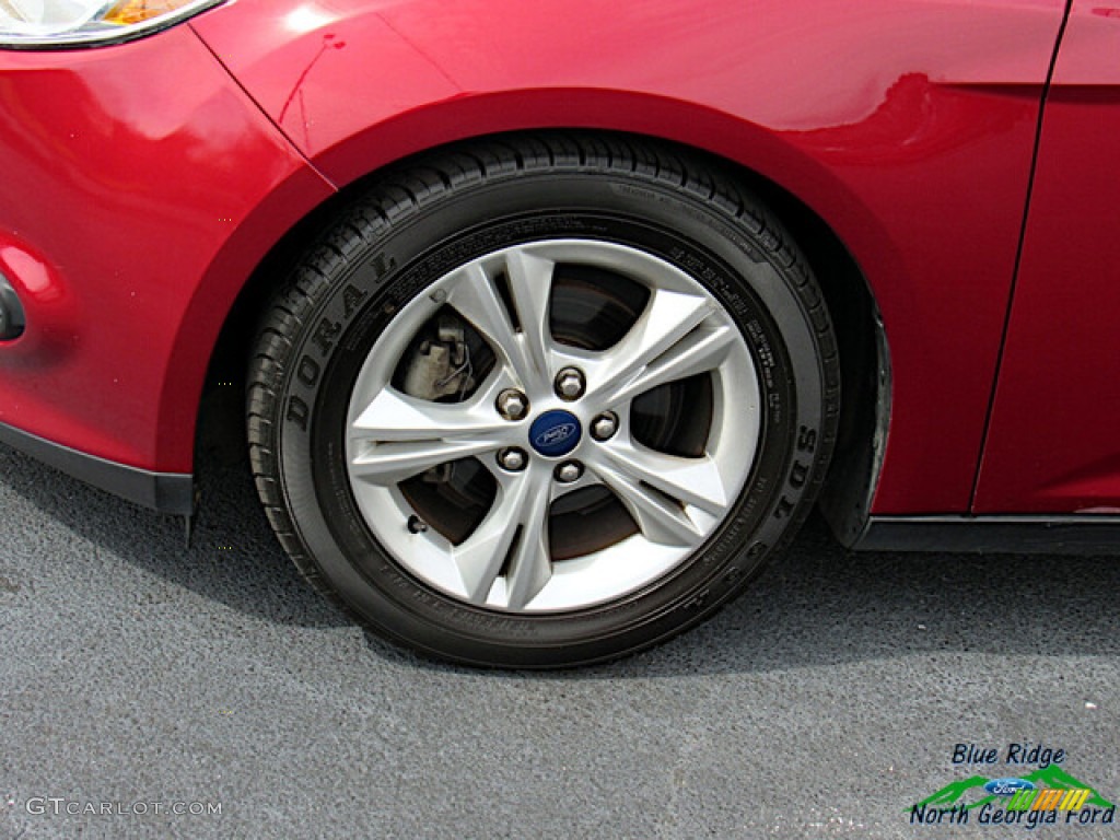 2013 Focus SE Sedan - Ruby Red / Medium Light Stone photo #9