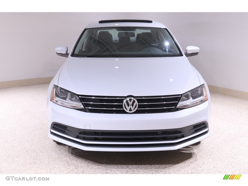 2017 Jetta SE - White Silver / Titan Black photo #2
