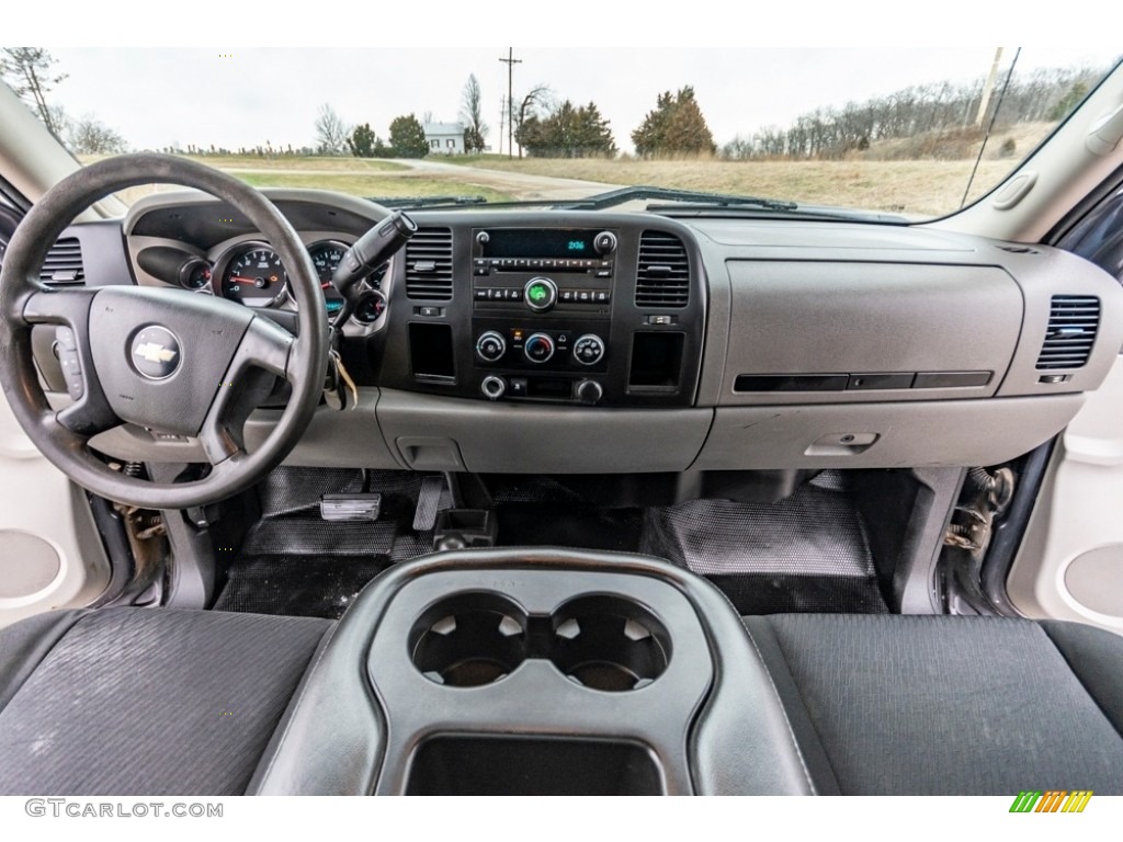 2011 Silverado 2500HD Regular Cab 4x4 - Black / Dark Titanium photo #29