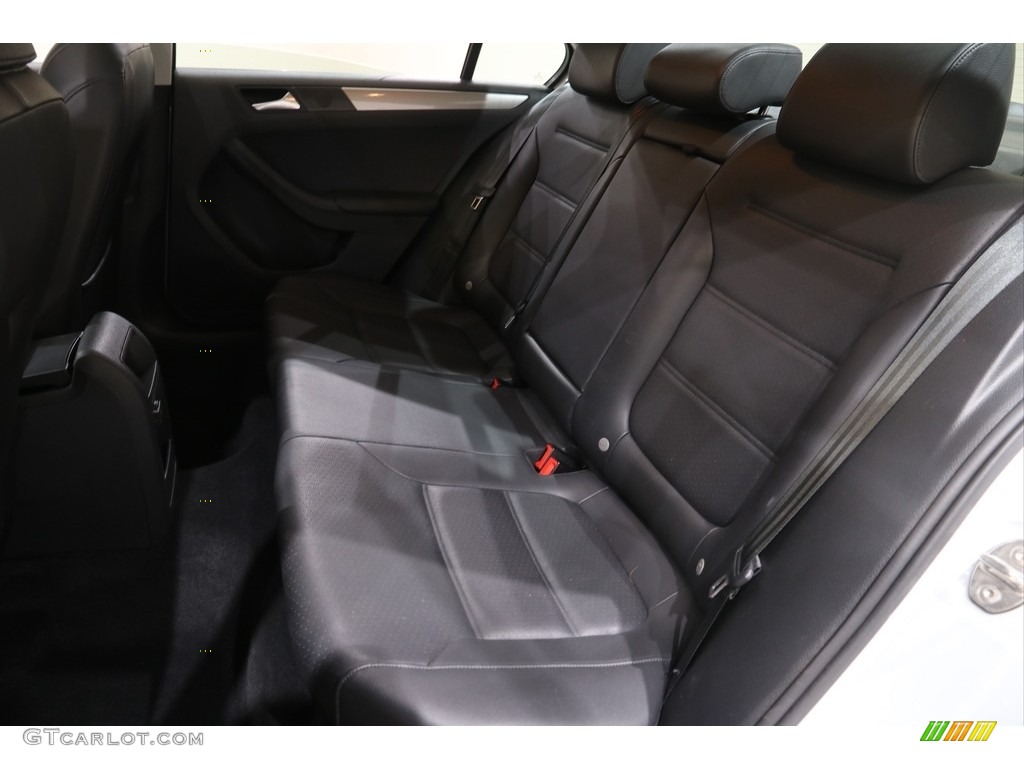 2017 Jetta SE - White Silver / Titan Black photo #14