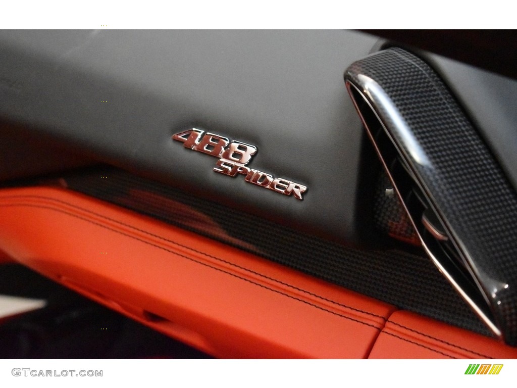 2019 Ferrari 488 Spider Marks and Logos Photo #141388012