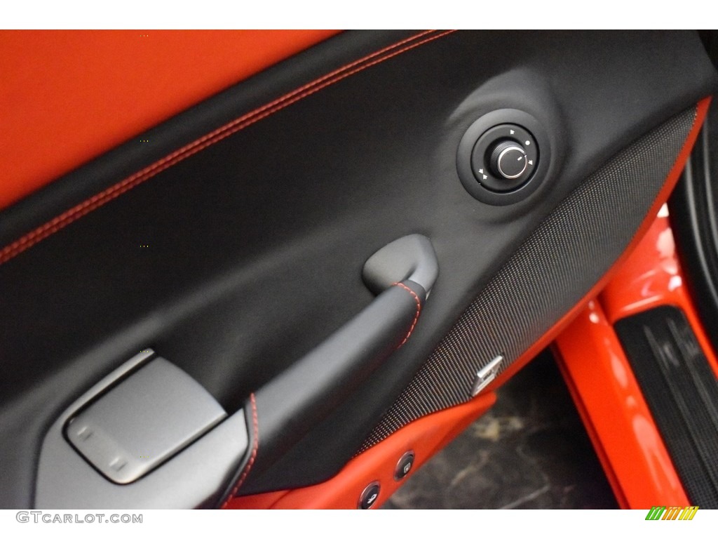2019 Ferrari 488 Spider Controls Photos
