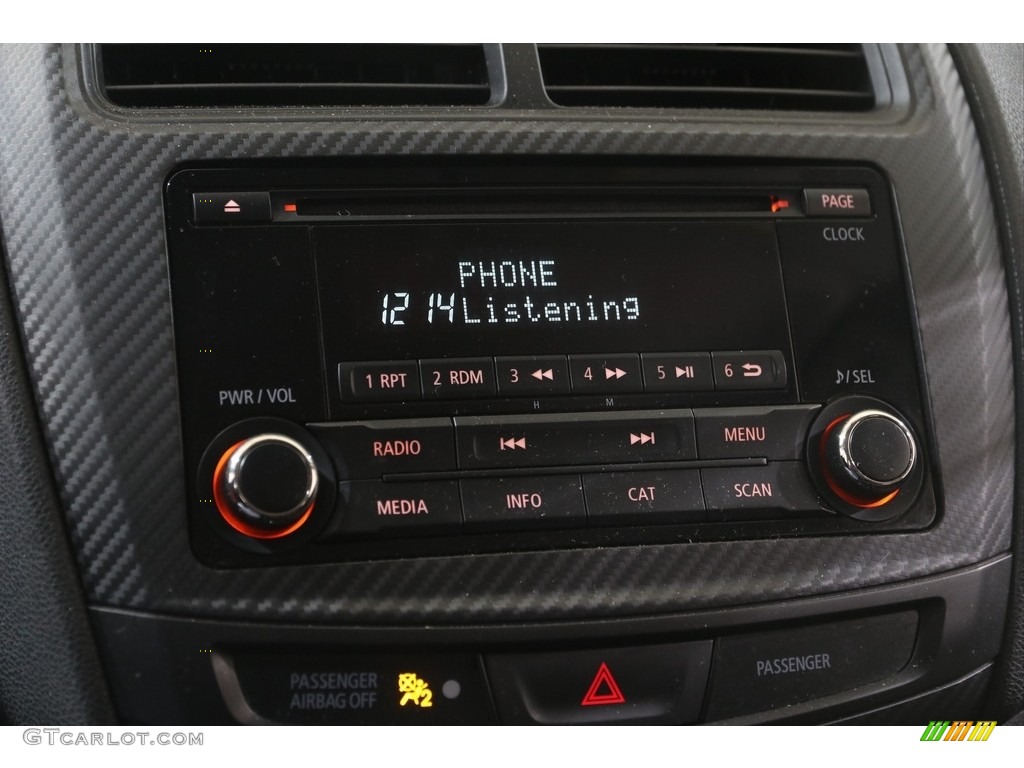 2017 Mitsubishi Outlander Sport ES Controls Photo #141389506