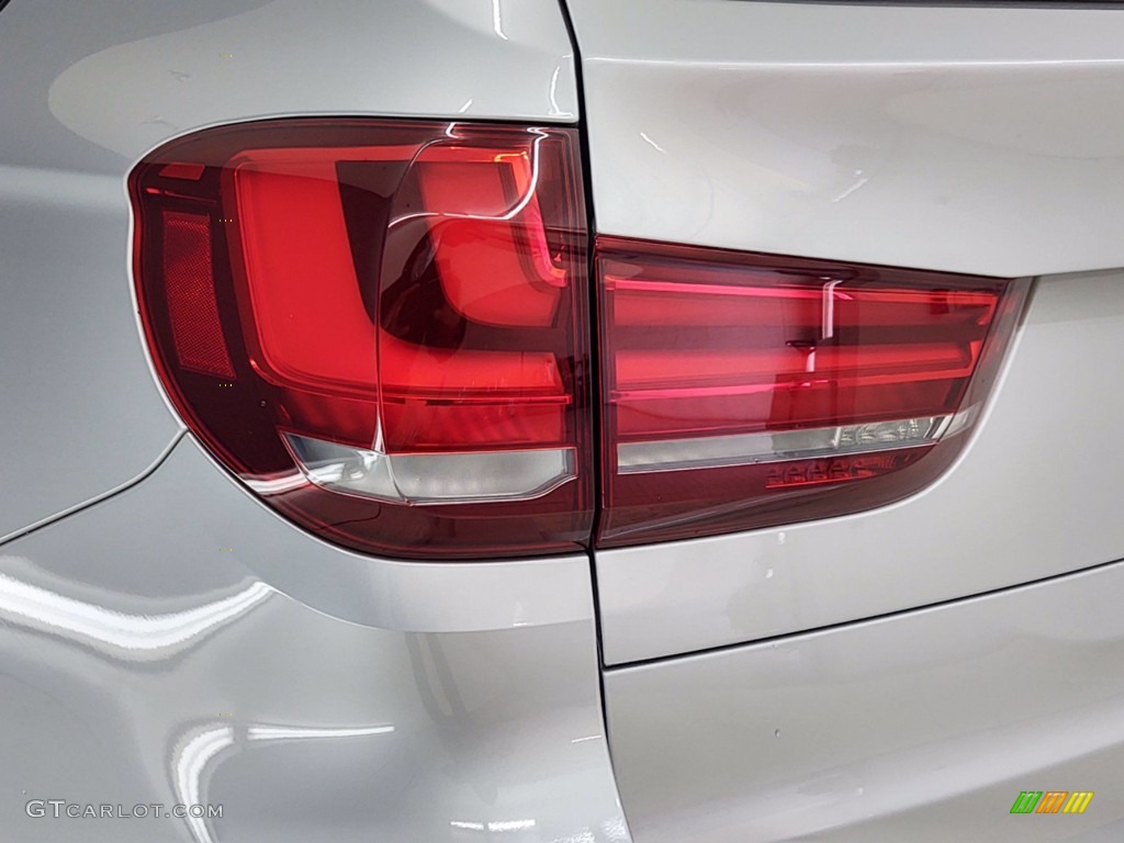 2018 X5 xDrive40e iPerfomance - Glacier Silver Metallic / Black photo #9