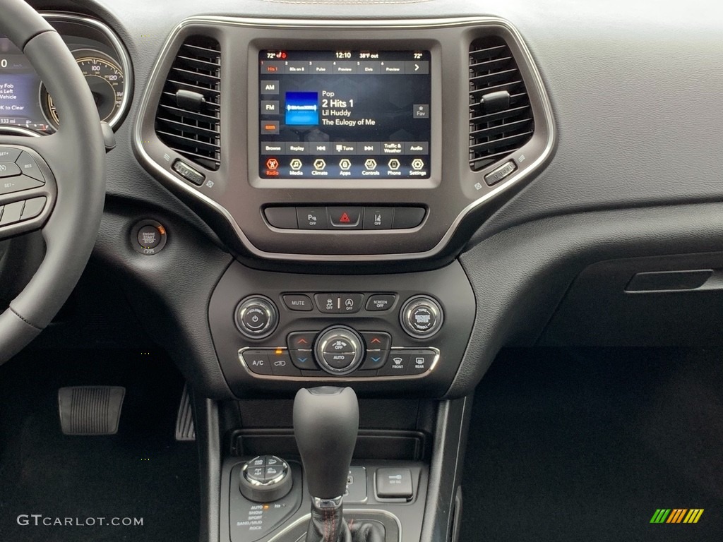 2021 Jeep Cherokee Traihawk 4x4 Controls Photo #141392890