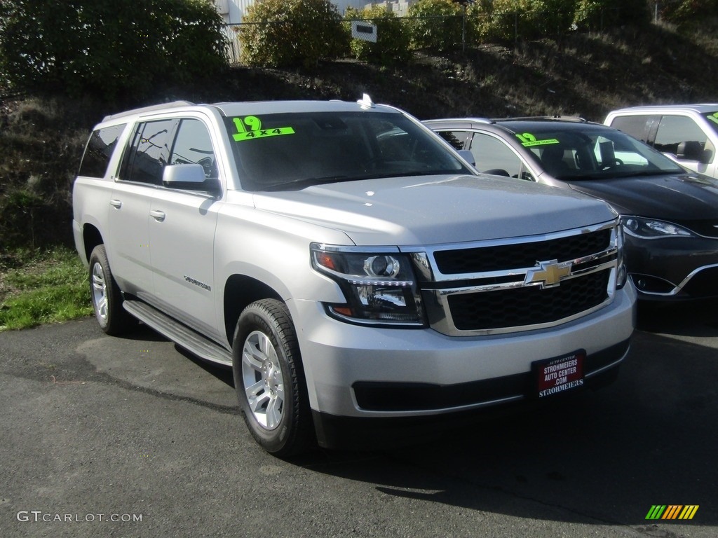 2019 Suburban LT 4WD - Silver Ice Metallic / Jet Black photo #1