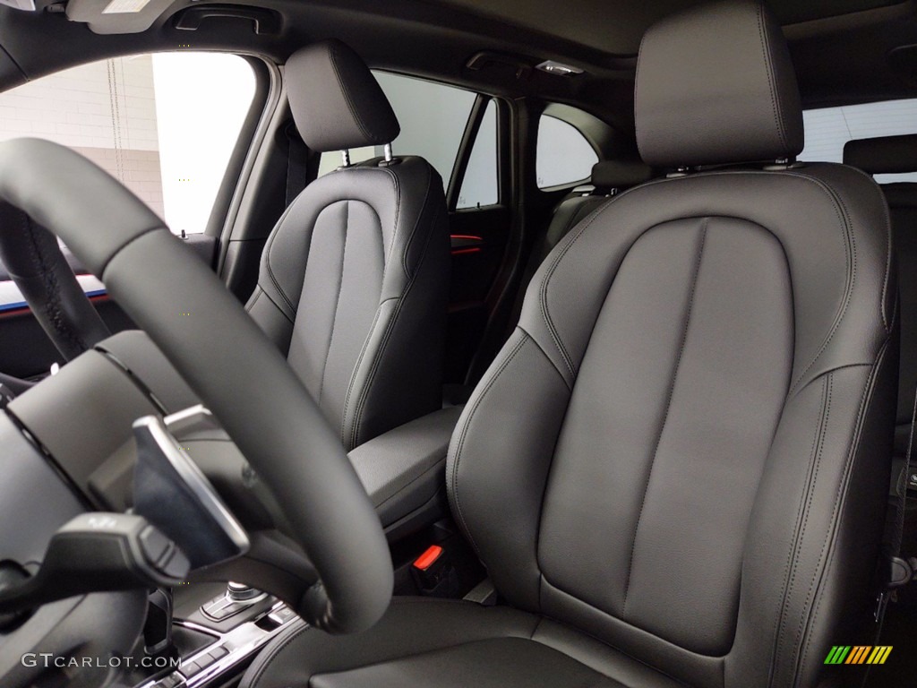 2021 BMW X1 sDrive28i Front Seat Photos
