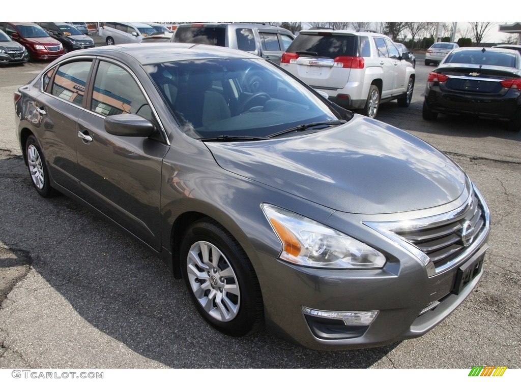 2015 Altima 2.5 S - Gun Metallic / Charcoal photo #3