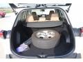 Super White - RAV4 XLE Photo No. 22