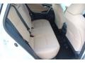 Super White - RAV4 XLE Photo No. 24