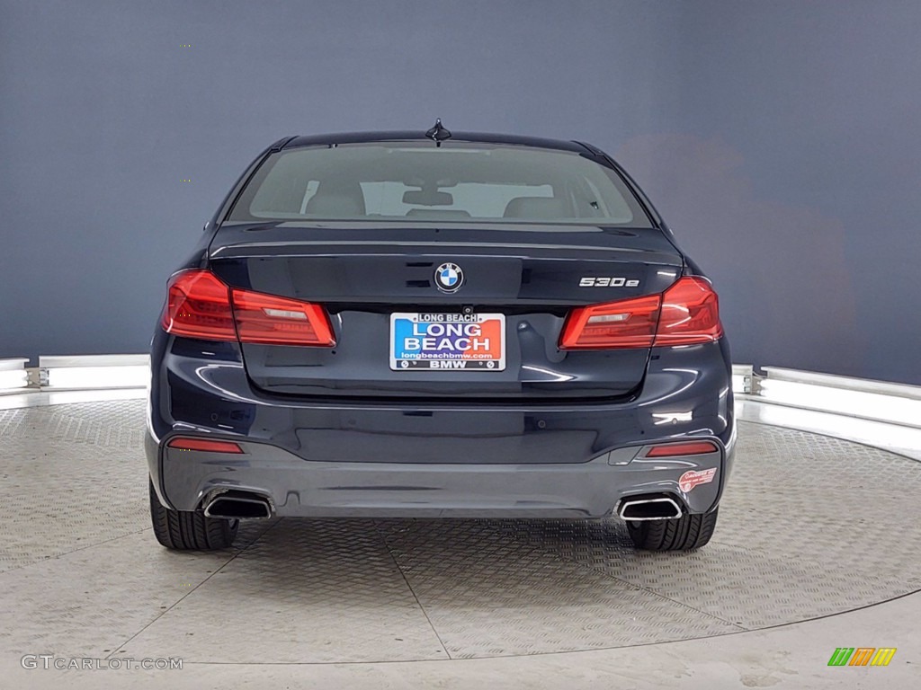 2018 5 Series 530e iPerfomance Sedan - Carbon Black Metallic / Black photo #4