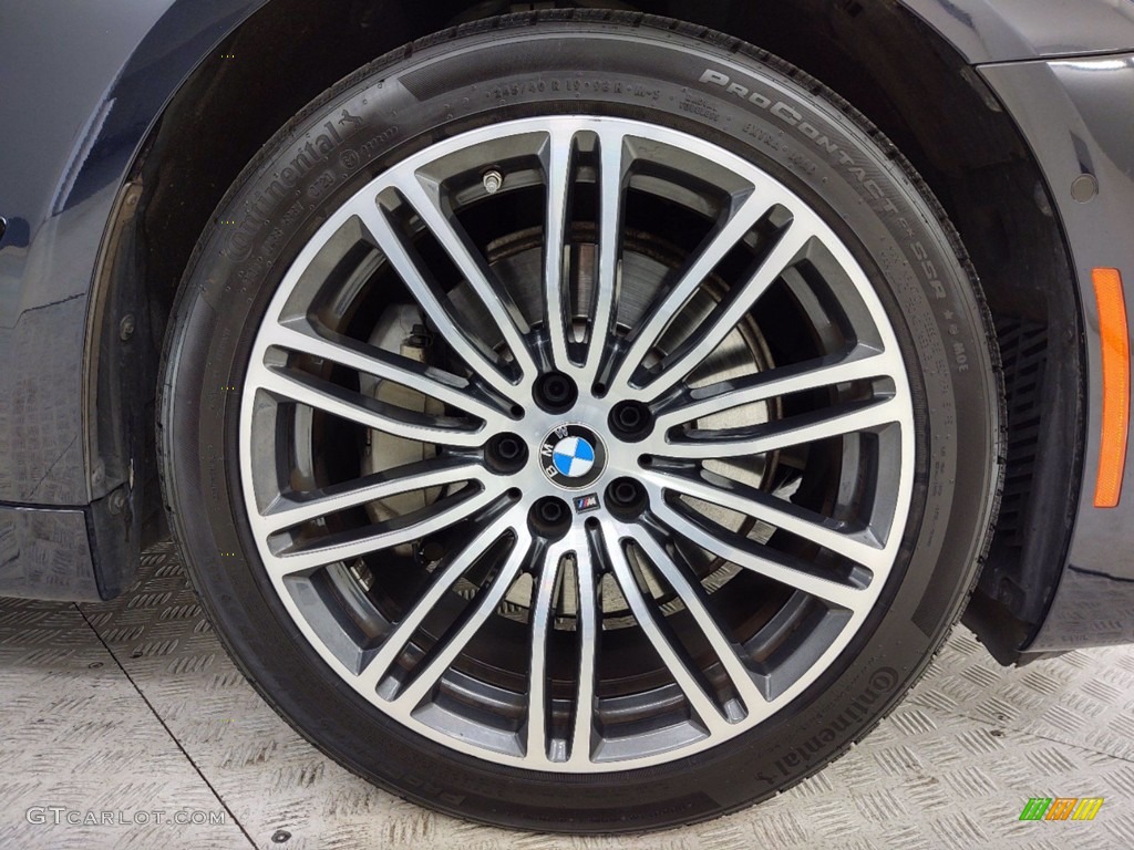 2018 5 Series 530e iPerfomance Sedan - Carbon Black Metallic / Black photo #6