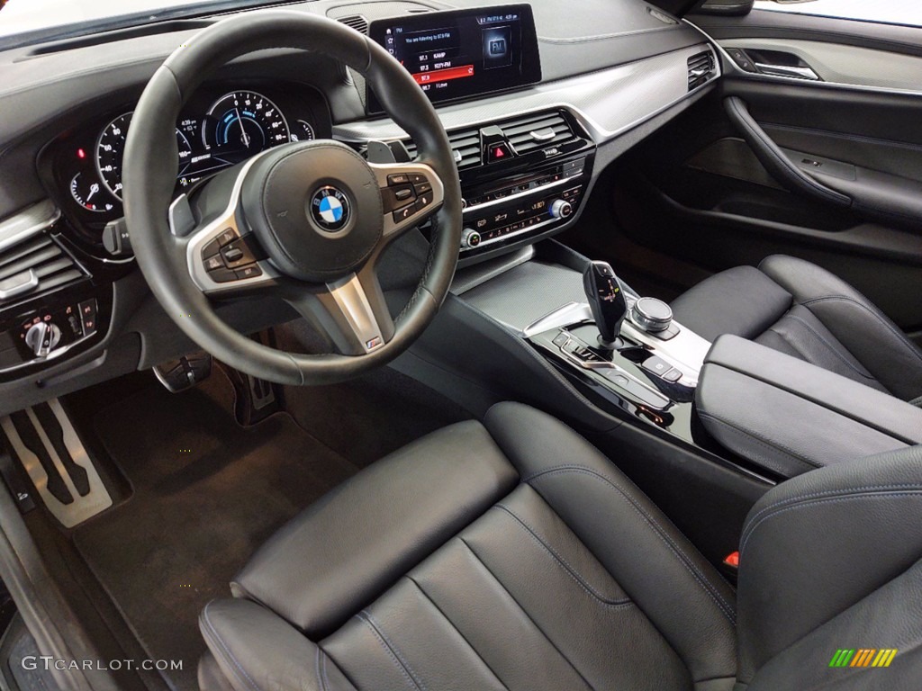 2018 5 Series 530e iPerfomance Sedan - Carbon Black Metallic / Black photo #16
