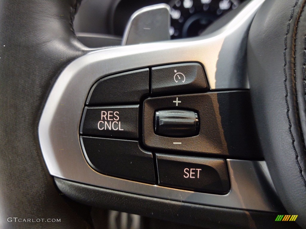 2018 5 Series 530e iPerfomance Sedan - Carbon Black Metallic / Black photo #19