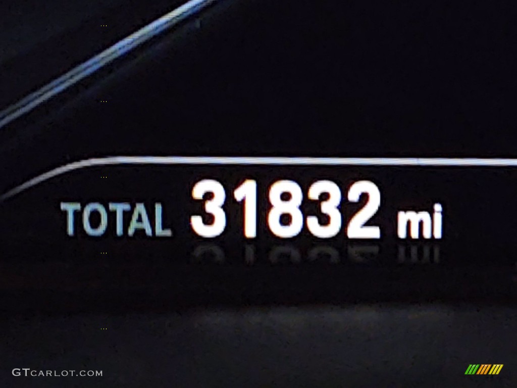 2018 5 Series 530e iPerfomance Sedan - Carbon Black Metallic / Black photo #22