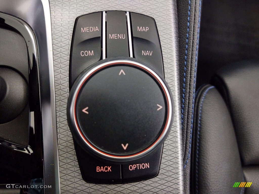 2018 5 Series 530e iPerfomance Sedan - Carbon Black Metallic / Black photo #29