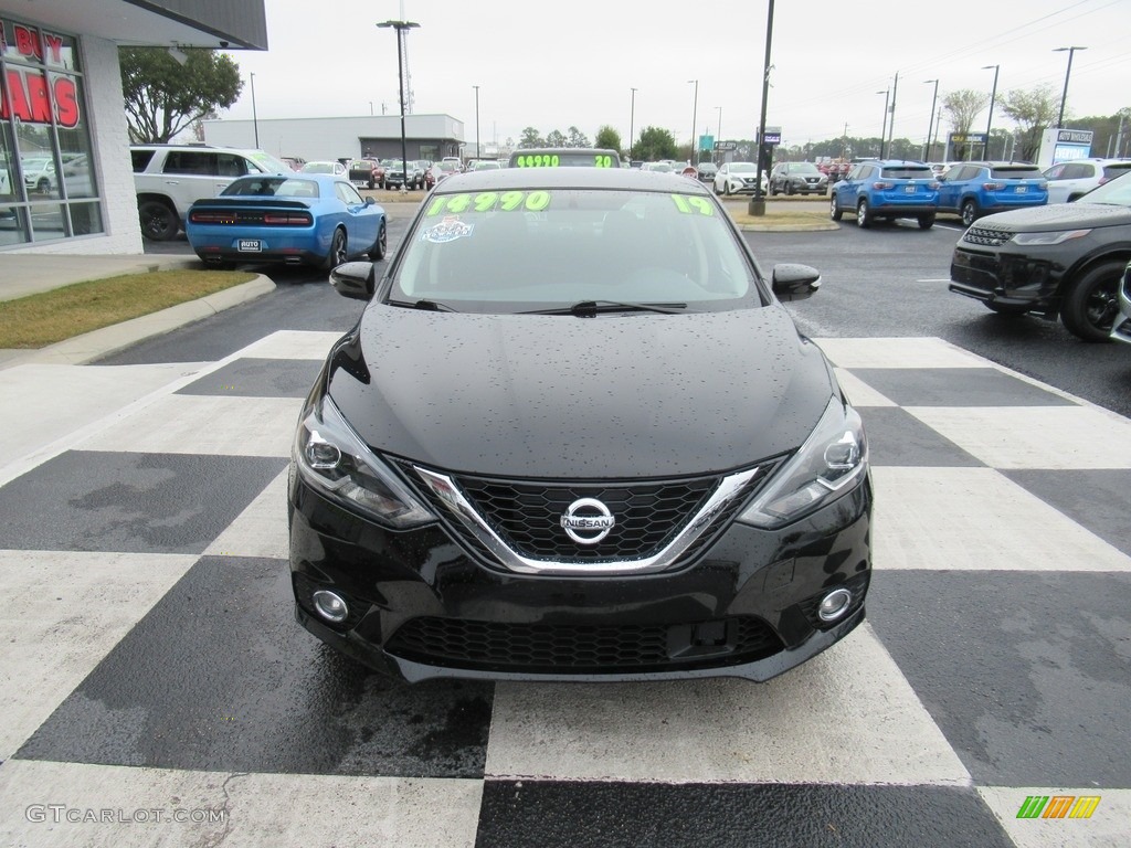 2019 Sentra SR - Super Black / Charcoal photo #2