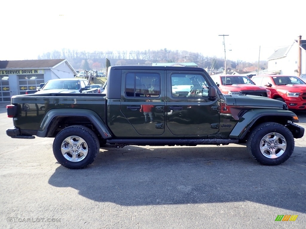 2021 Gladiator Sport 4x4 - Sarge Green / Black photo #6