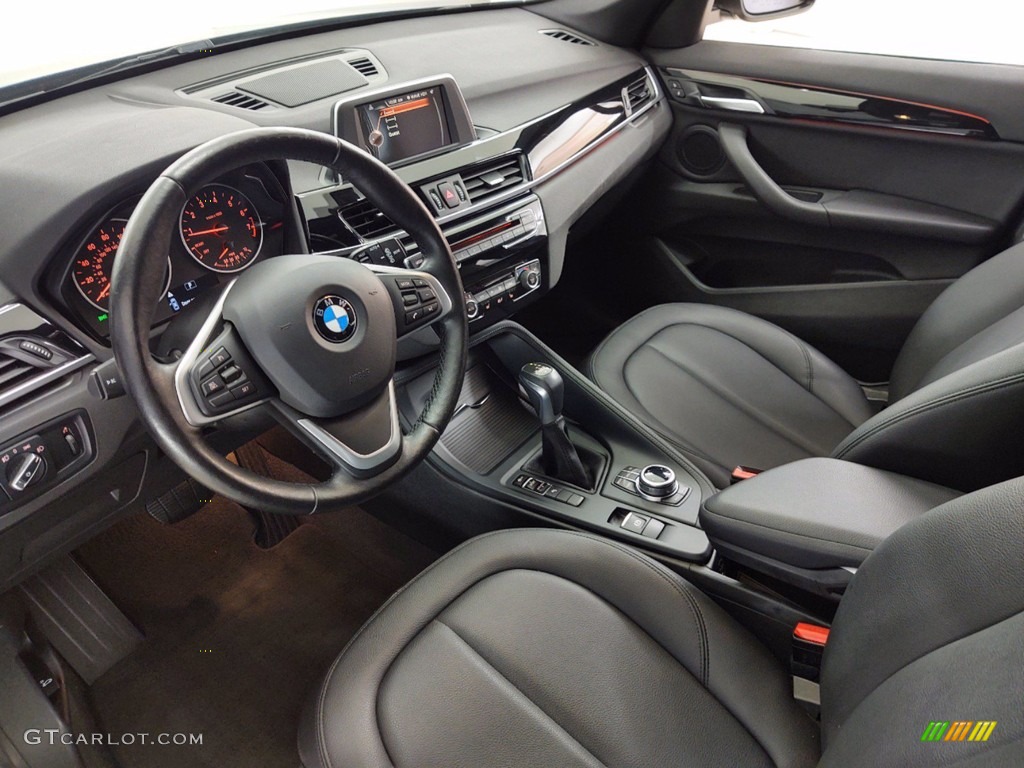 2017 X1 sDrive28i - Mediterranean Blue Metallic / Black photo #15