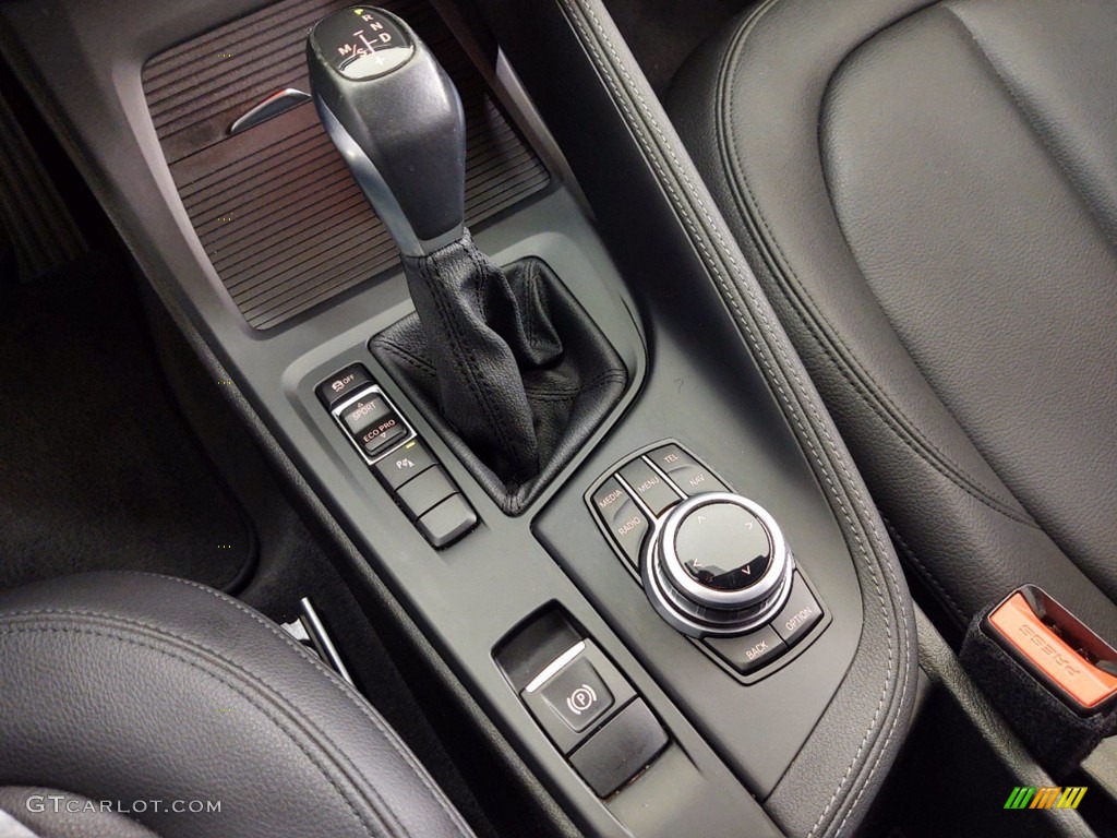 2017 X1 sDrive28i - Mediterranean Blue Metallic / Black photo #26