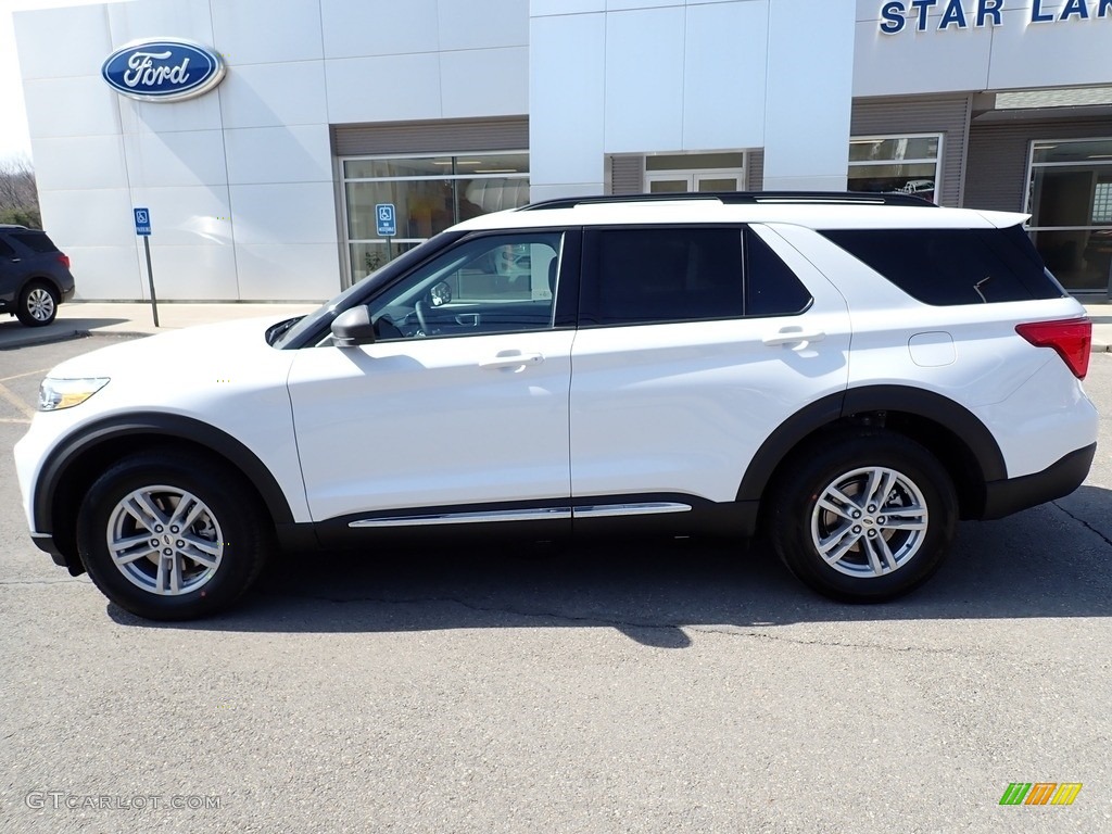 2021 Explorer XLT - Oxford White / Ebony photo #2
