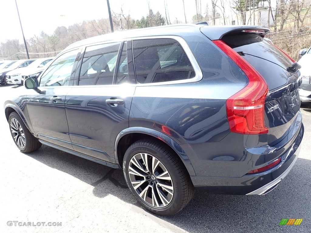 2021 XC90 T5 AWD Momentum - Denim Blue Metallic / Blonde/Charcoal photo #4