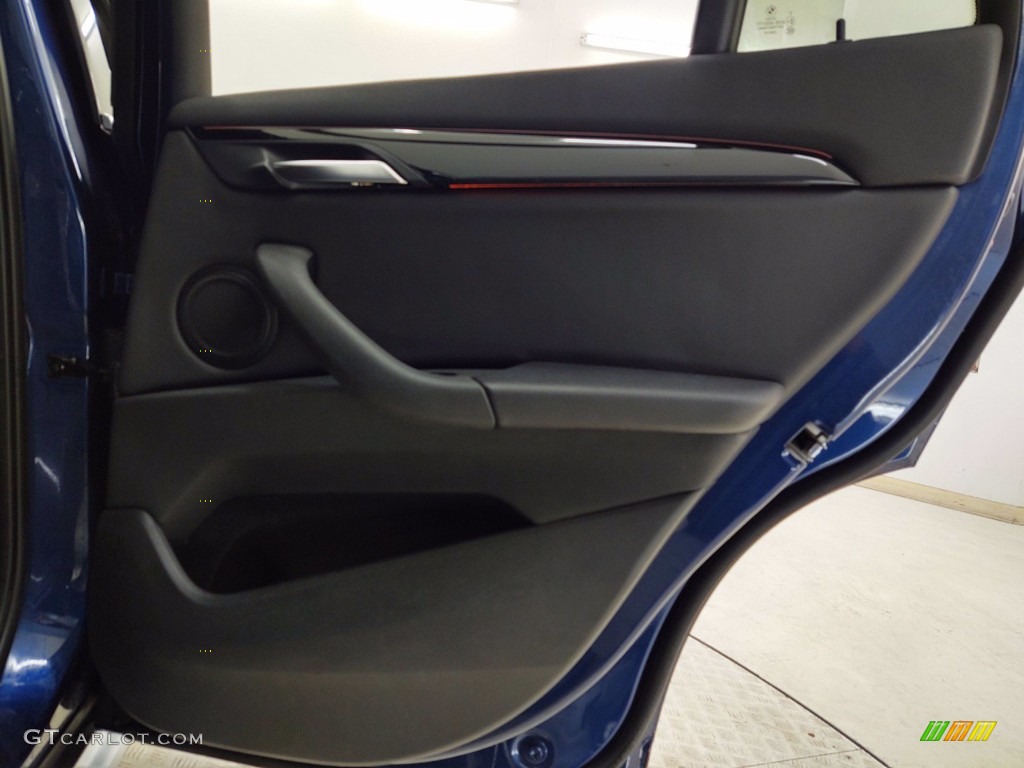 2017 X1 sDrive28i - Mediterranean Blue Metallic / Black photo #34