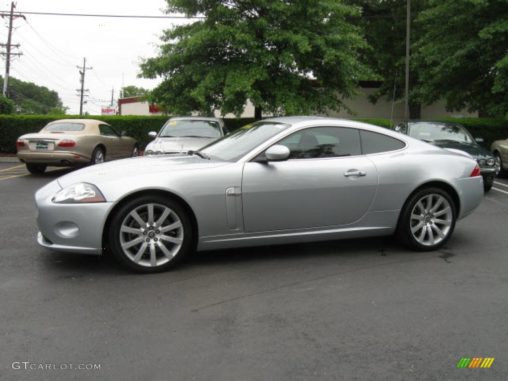 2007 XK XK8 Coupe - Liquid Silver Metallic / Charcoal photo #4