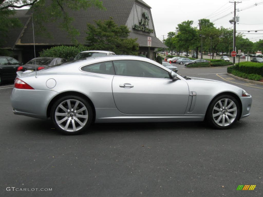 2007 XK XK8 Coupe - Liquid Silver Metallic / Charcoal photo #7