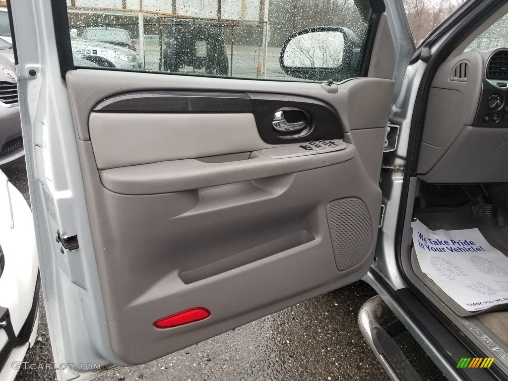 2007 Envoy SLE 4x4 - Liquid Silver Metallic / Light Gray photo #11