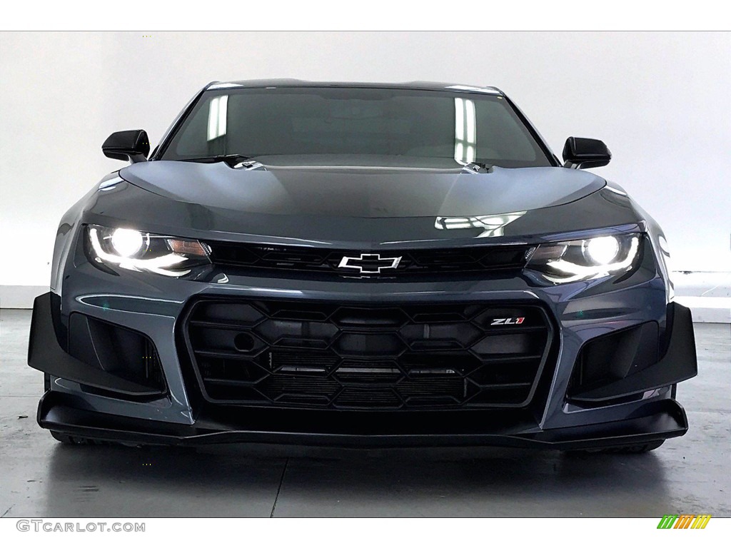 2020 Camaro ZL1 Coupe - Shadow Gray Metallic / Adrenaline Red photo #2