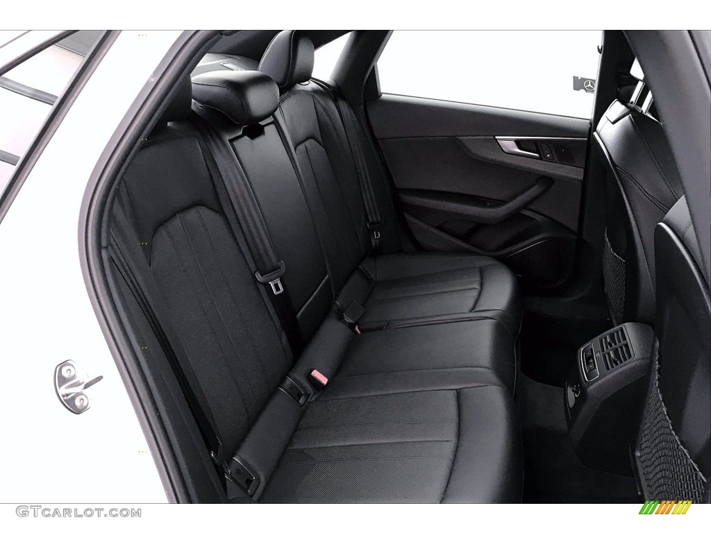 2018 A4 2.0T Premium Plus - Glacier White Metallic / Black photo #19