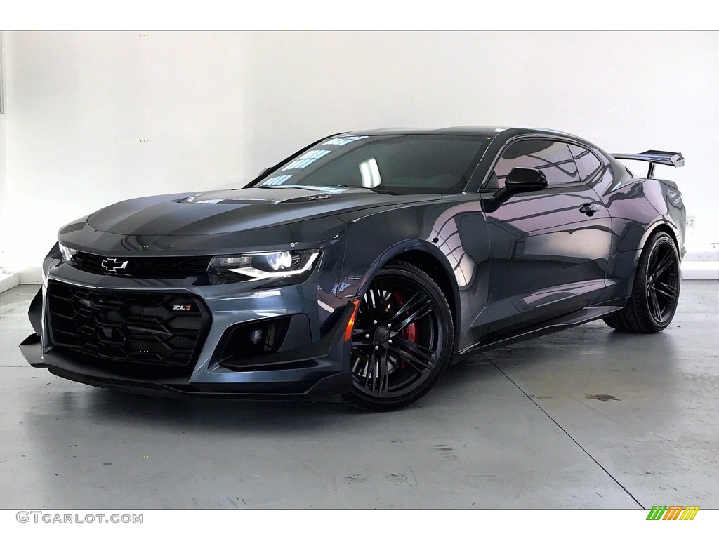 Shadow Gray Metallic 2020 Chevrolet Camaro ZL1 Coupe Exterior Photo #141418112