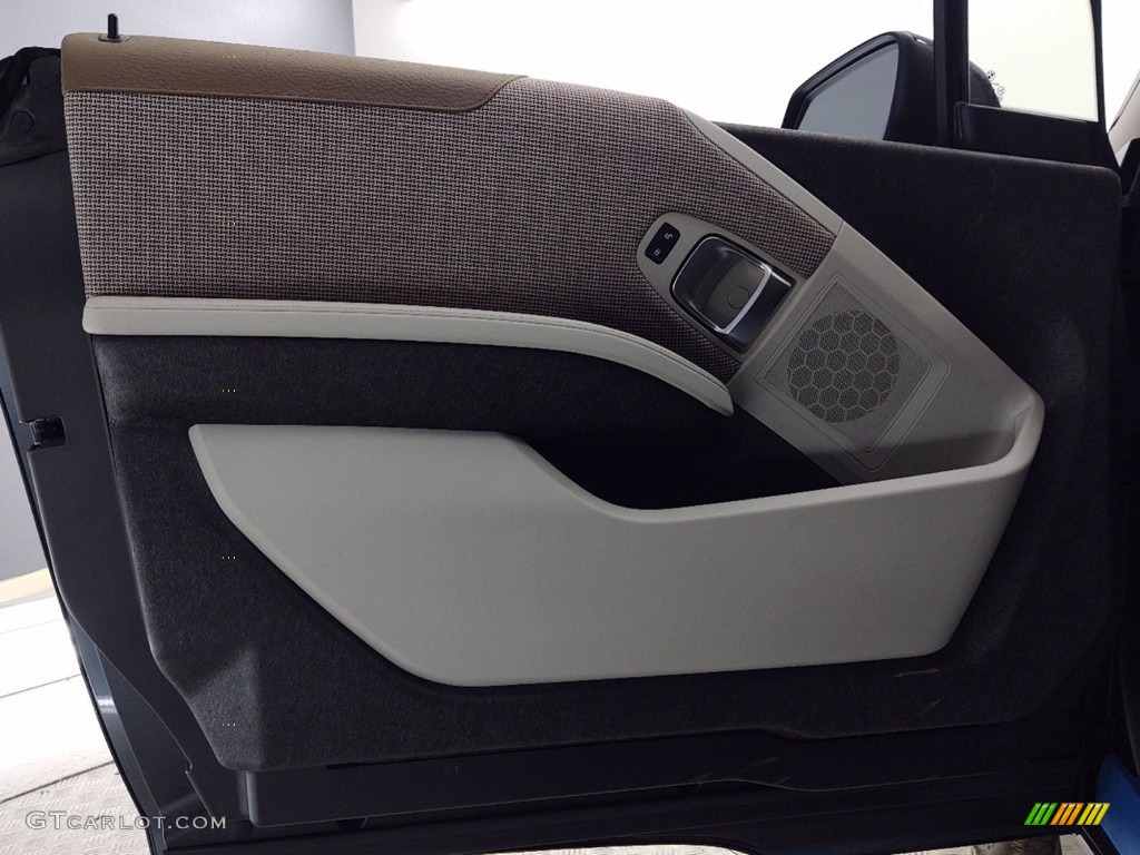 2021 BMW i3 w/Range Extender Door Panel Photos
