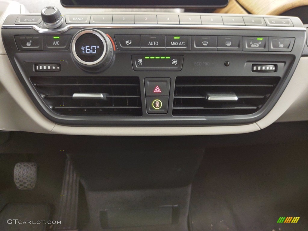 2021 BMW i3 w/Range Extender Controls Photo #141422690