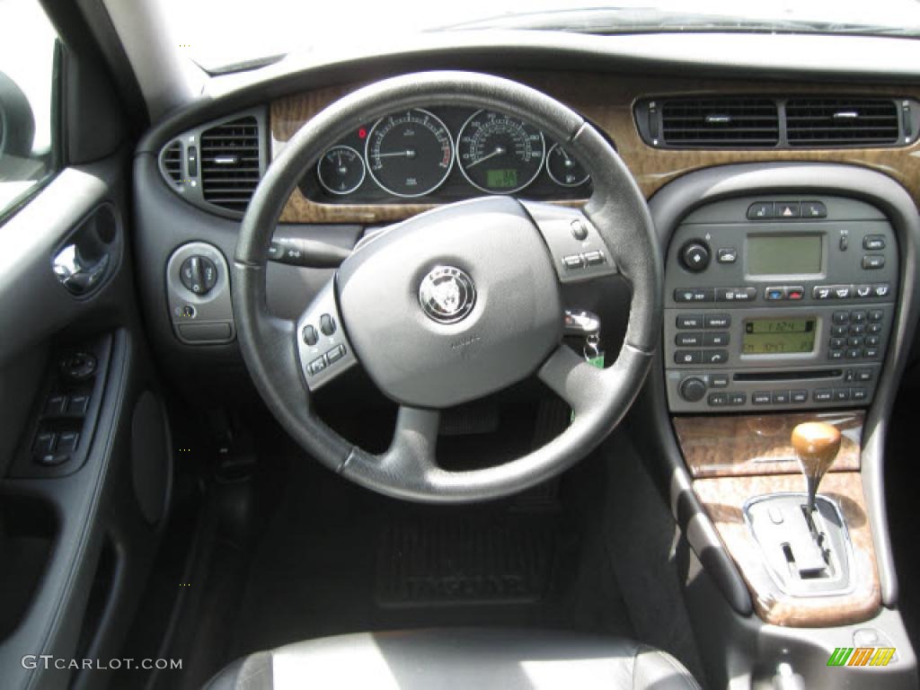 2007 X-Type 3.0 - Ebony Black / Charcoal photo #10