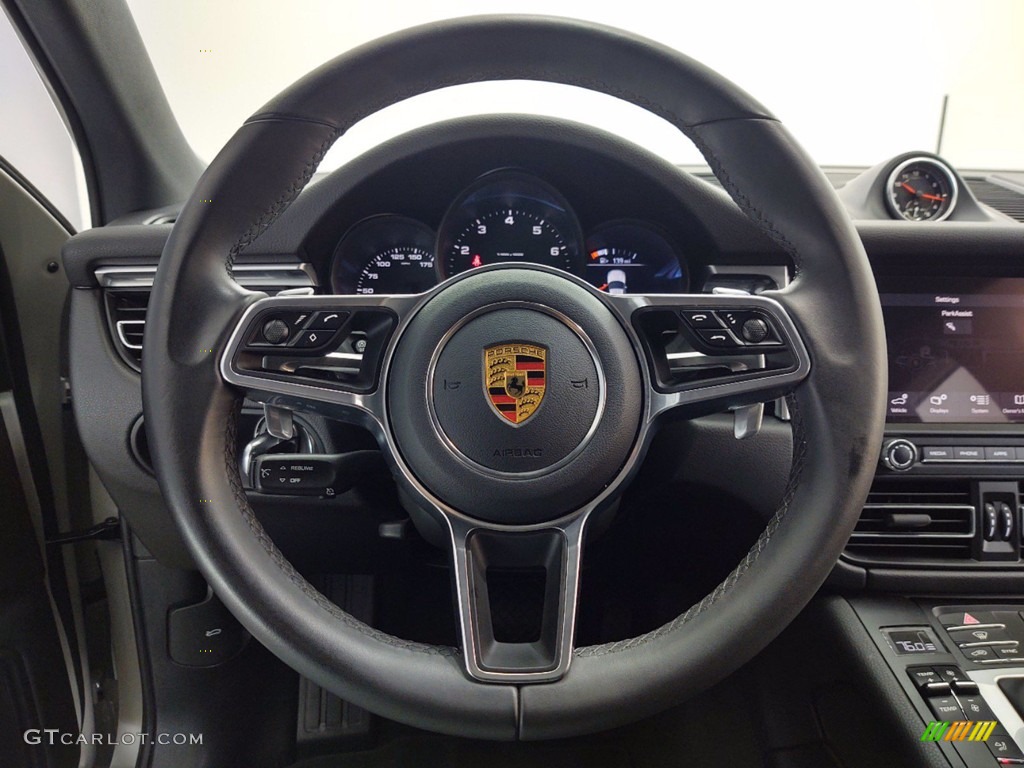 2020 Porsche Macan Standard Macan Model Black Steering Wheel Photo #141423672
