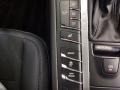 Black Controls Photo for 2020 Porsche Macan #141423801